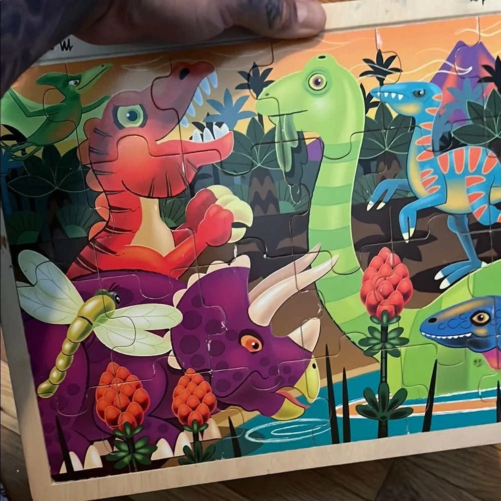 Melissa & Doug Vibrant Dinosaur Puzzle